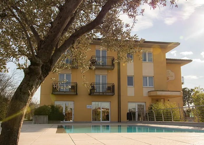 Hotel Nuova Barcaccia